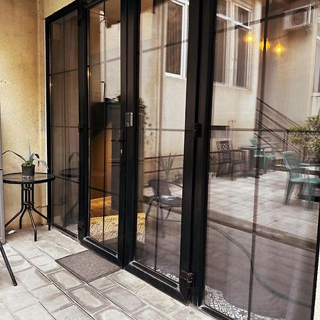 Hotel Classic Corner Тбілісі Екстер'єр фото