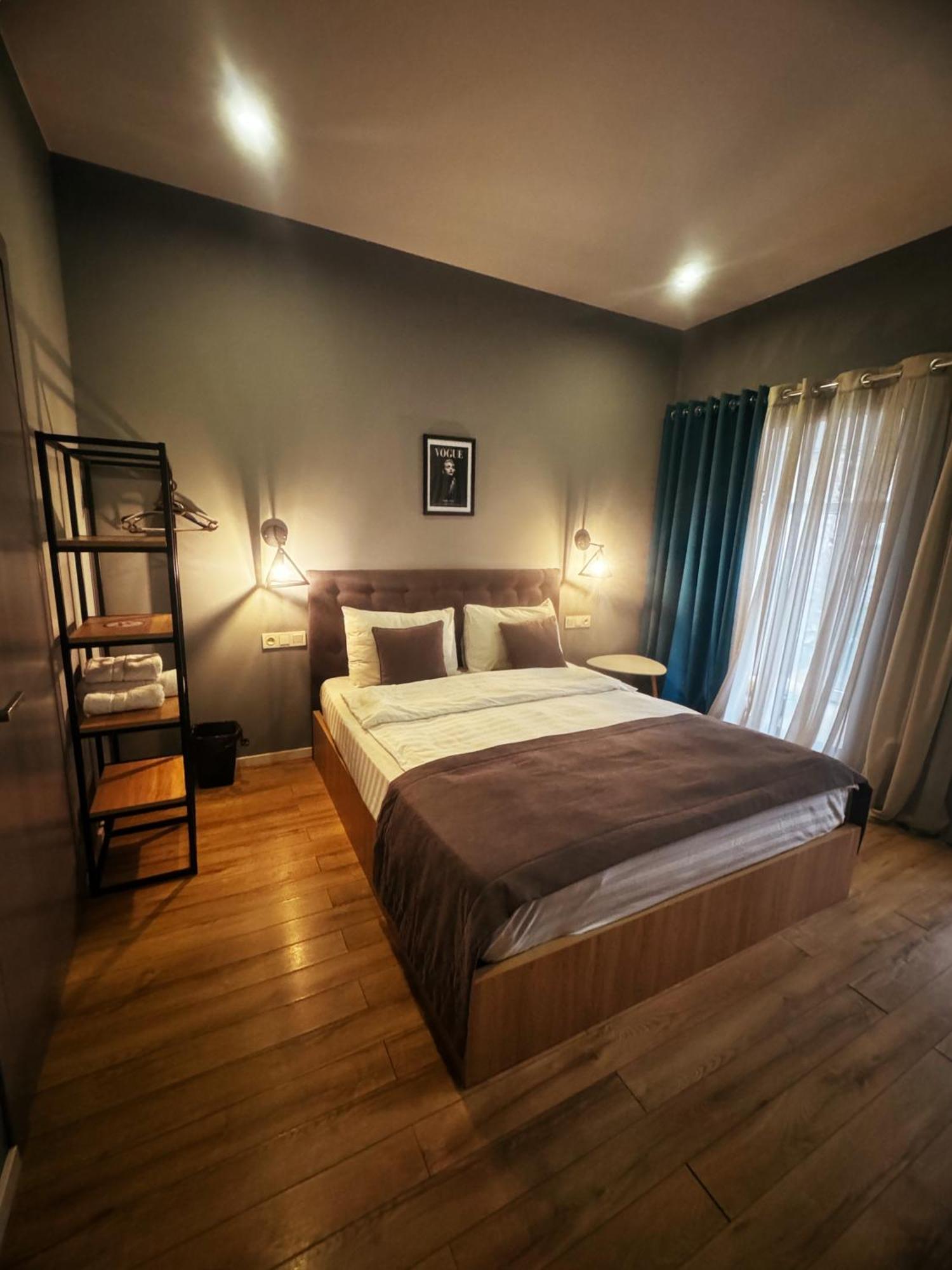 Hotel Classic Corner Тбілісі Екстер'єр фото