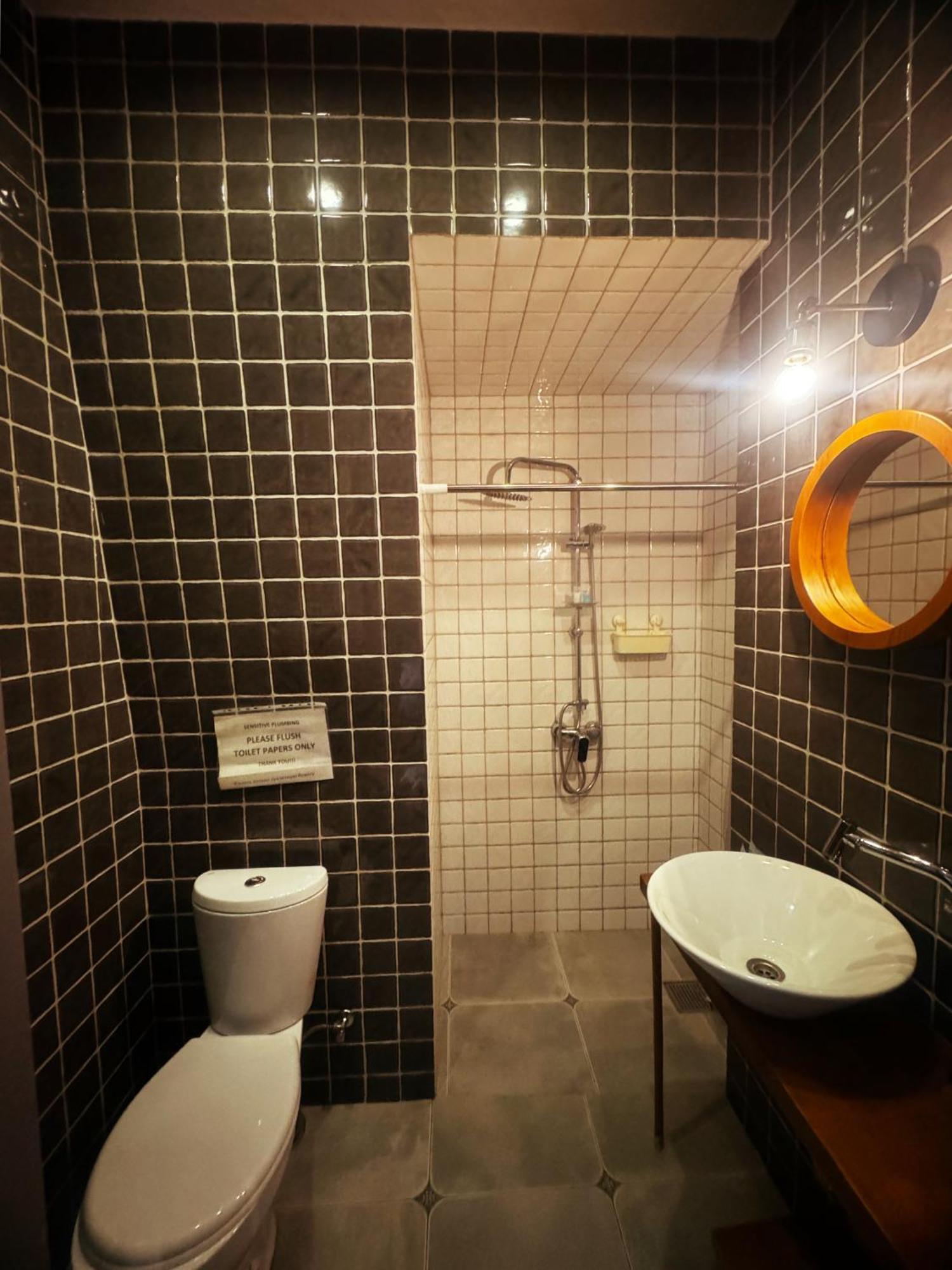 Hotel Classic Corner Тбілісі Екстер'єр фото